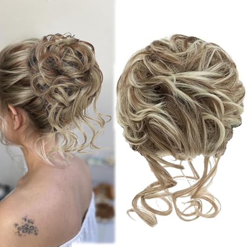 postiche chignon blond postiche chignon cheveux naturel Messy Bun avec élastique Cheveux synthétiques avec cheveux Tousled Updo Postiche pour femmes et filles (mélange blond)
