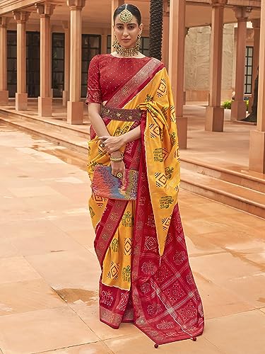 Image of SAREE MALL Women's Embellished Animal Print Patola Silk Saree With Unstitched Blouse Piece Saree