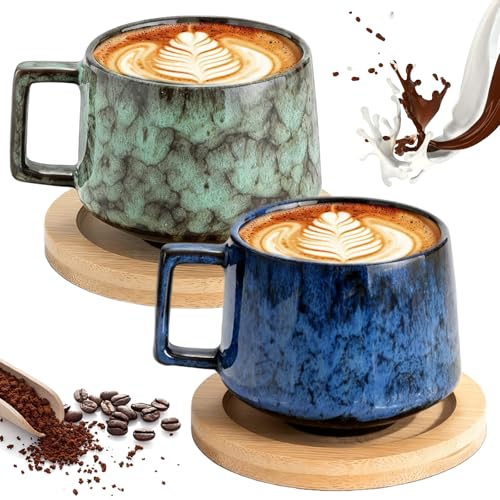 Behogan 2er Set Kaffeetassen mit Unterteller, 190ml Cappuccino Tassen, Espressotassen aus Porzellan für Tee Kaffee Cappuccino, Tassen aus Steingut mit Holzscheibe, Dunkelblau＆Dunkelgrün