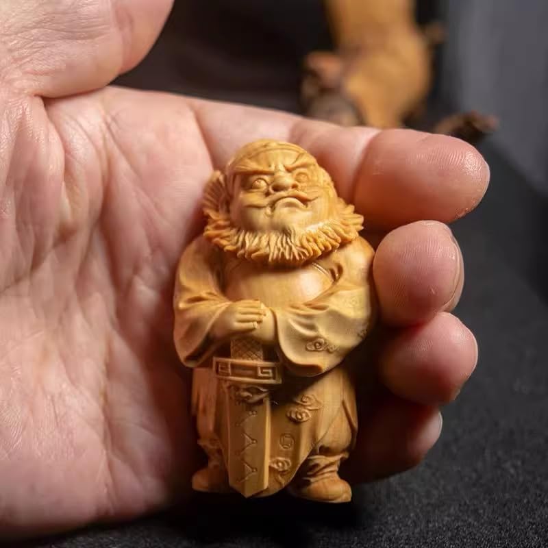 Amazon.co.jp: 鍾馗様 ミニ木彫り像（総高6cm）｜掌サイズの魔除け