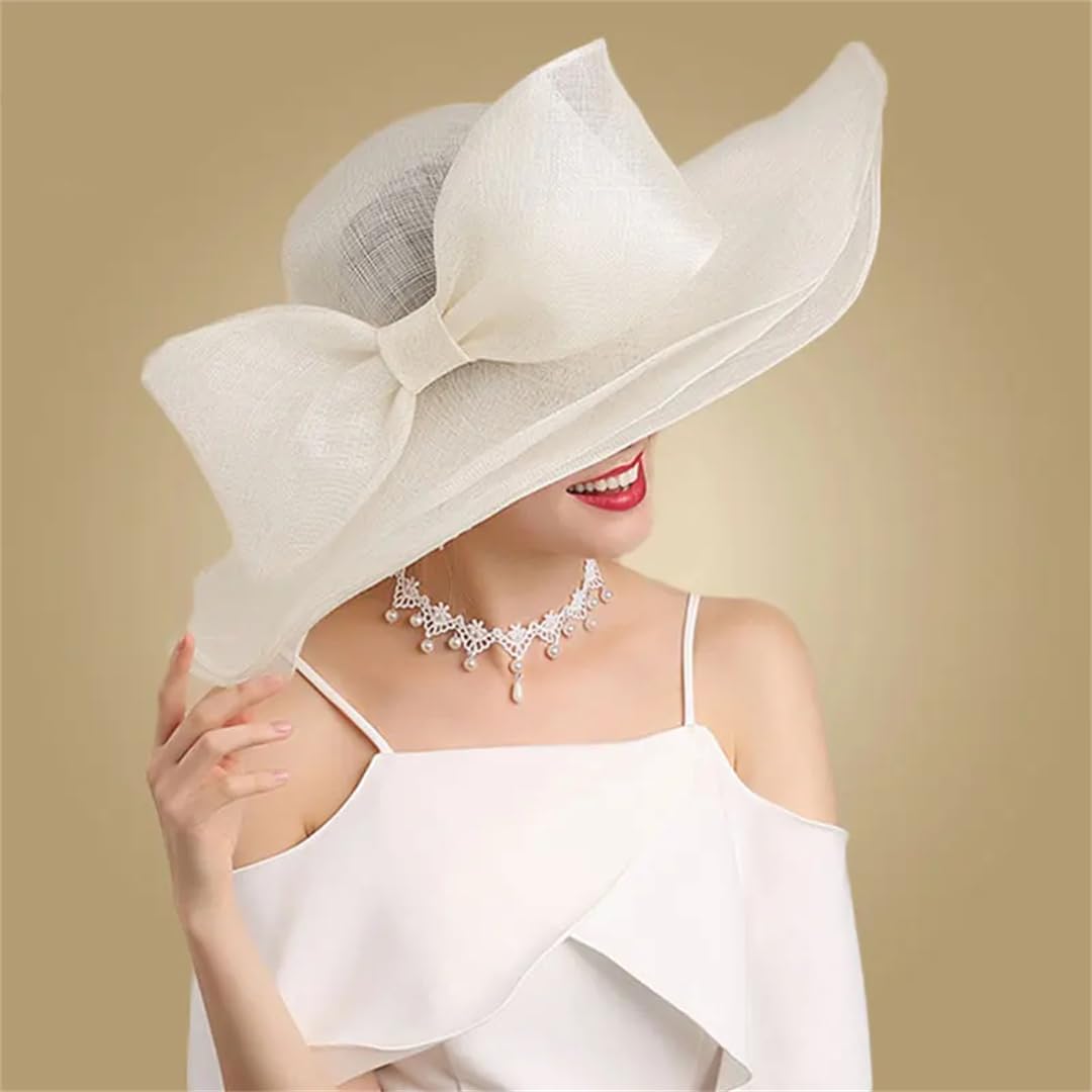 Elegante cappello da donna in sinamay pillbox fascinator per chiesa nuziale con piuma
