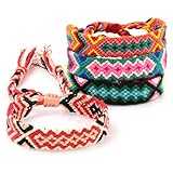 Estilo étnico Bohemio: la pulsera tela es de estilo boho y se puede combinar con cualquier atuendo. El pulseras de tela le brindará un ambiente de sol de verano, ya sea en el trabajo, el estudio o la fiesta, le brindará una sensación entusiasmo y desenfrenada.