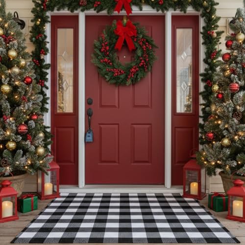Tinideya 4' x 6' Christmas Plastic Straw Outdoor Rug Waterproof White and Black Plaid Buffalo Front Doormat Porch Mat Patio Deck Mat for Xmas Outside Indoor Garden Lawn Balcony Holiday Decorations