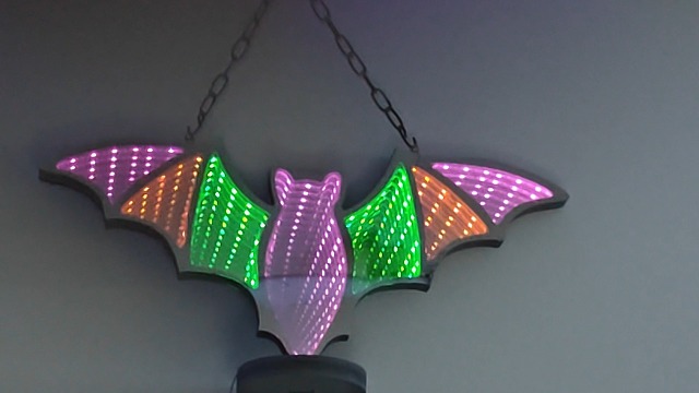 beatineon Bat Neon Signs,3D Infinity Mirror Light for Table/Wall