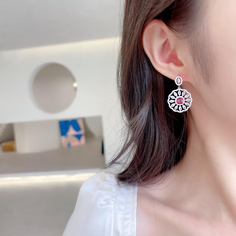 Boucles d'oreilles pendantes saphir rubis or 14 carats fleur