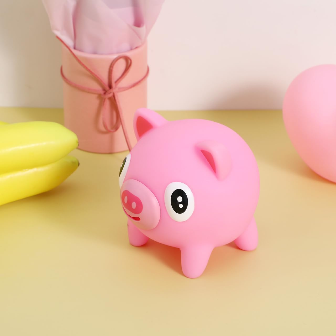 Squeezing Pig Toy, Tongue Stick Out Decompression Pig Sensory Toys – Pink Squeeze Ball for Kids Adults, Stress Relief Party Favors Stocking Stuffers