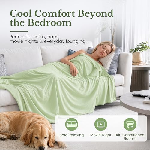 i-baby Outlast® Cooling Blanket Queen Size, Cooling Comforter with NASA-Inspired Outlast® Temperature Regulation, Lightweight Summer Cool Blanket for Hot Sleepers & Night Sweats, 90"x90", Green — view 6