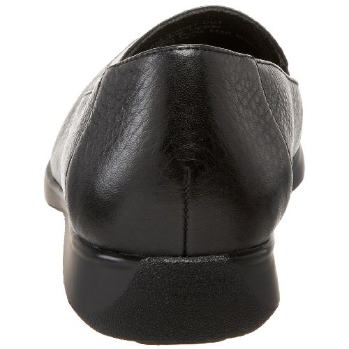 Image of Trotters Women's Jenn Loafer
