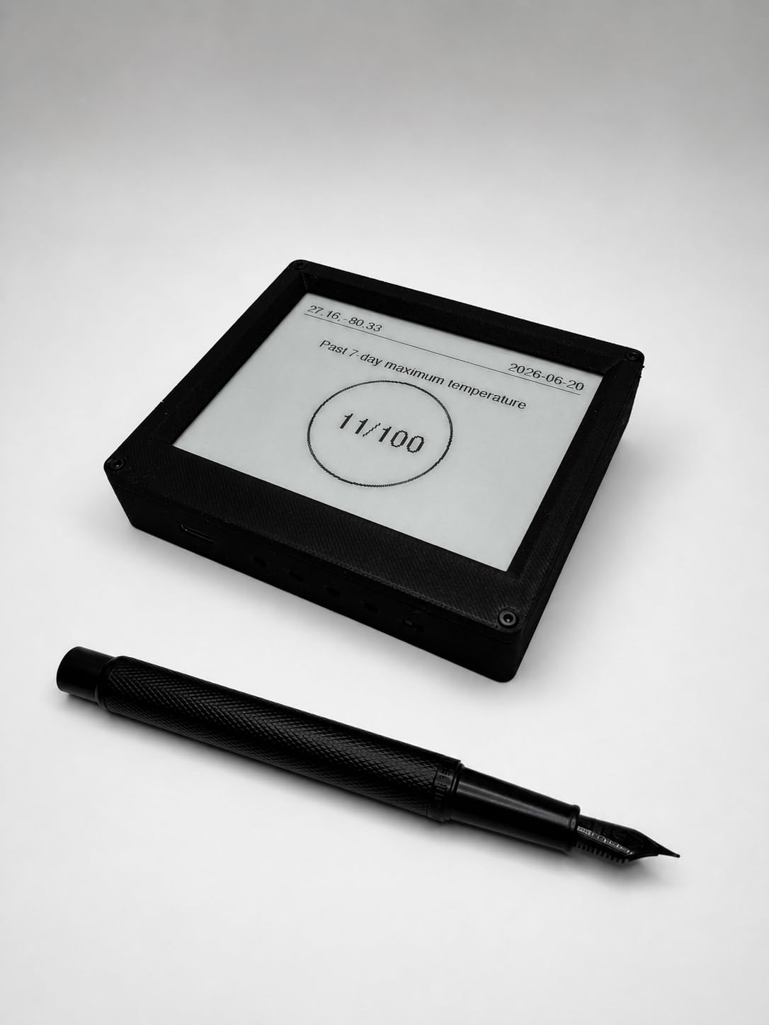 W100 Mini E-Ink Display by Weather100, Compact Weather Gift image 5
