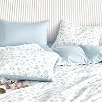 Wake In Cloud - Floral Comforter Set, Coquette Cottagecore Aesthetic Flower Shabby Chic Pattern for Women Teen Girls, Soft Lightweight Bedding, 3 Pieces, White Blue, Queen Size — image 6