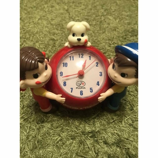 Amazon.co.jp: ペコちゃん 置き時計 不二家 : ホーム＆キッチン