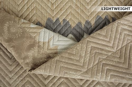 Image of BSB Home Furnistitchs Cotton Feel Quilted Ultrasonic Bedcover Bedsheet Quilt Bedspread with 2 King Size Pillow Covers 90 x 100 inches / 228 x 252 cms - Decorative Bed Cover King Size (Brown Texture)