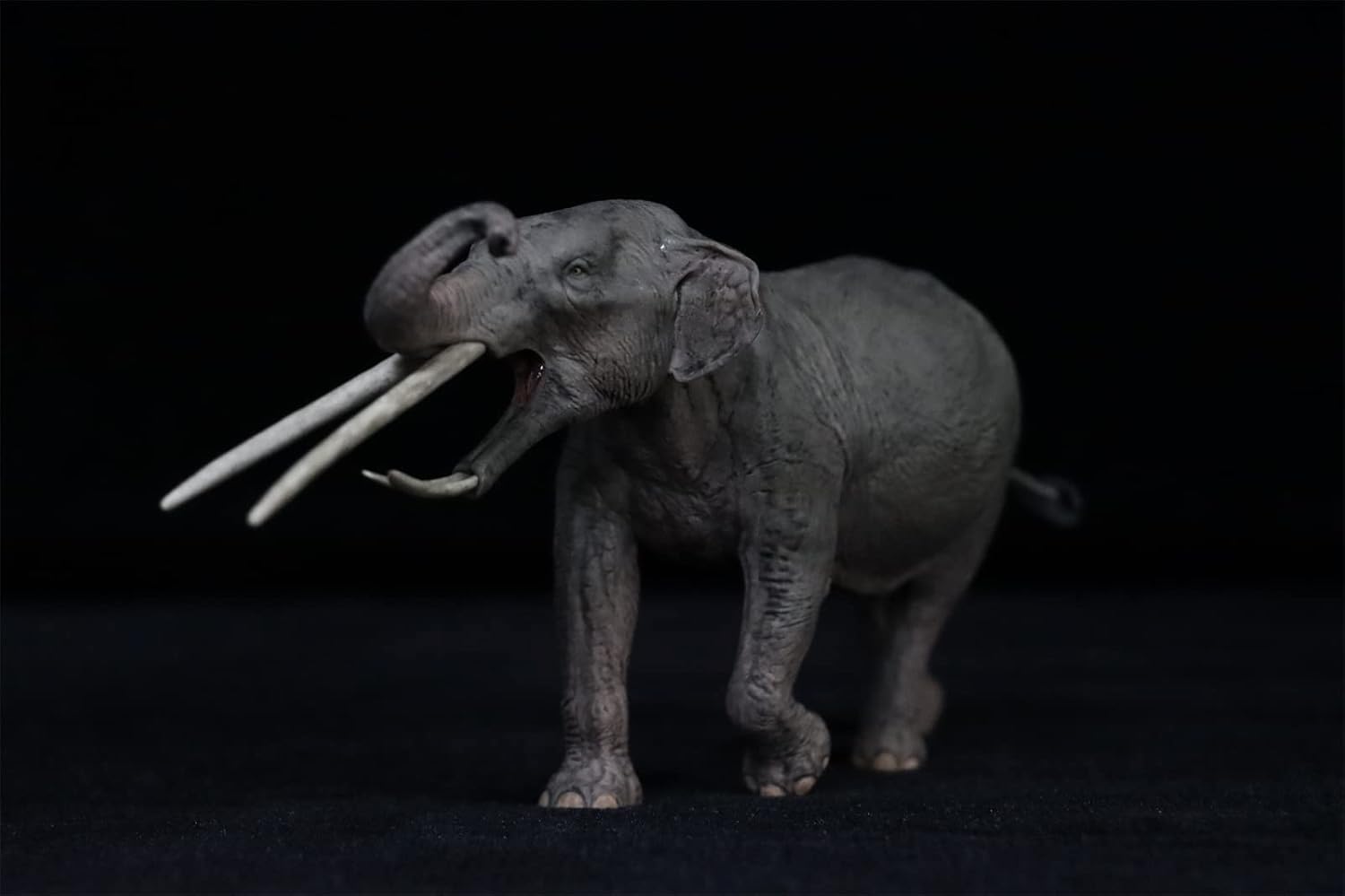 Eofauna 1:35 Scale Konobelodon Statue Mammuthus Figure Woolly Mammoth Realistic Elephantidae Collector Decor