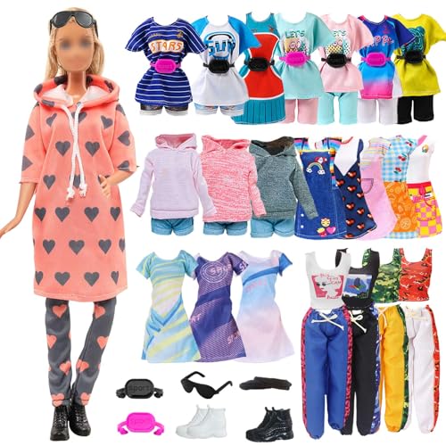 18 Piezas Ropa y Accesorios de Muñeca, Compatible con Barbie 11,5 Pulgadas/30 cm, Estilo Deportivo 1 Sudadera con Capucha 5 Ropa Deportiva 1 Gorra 1 Zapatilla 2 Vestidos 1 Conjunto Chaleco/Estilo