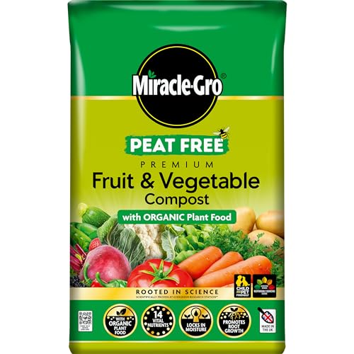 Miracle-Gro PEAT FREE Premium Fruit & Vegetable Compost with Organic Plant Food 40 litre