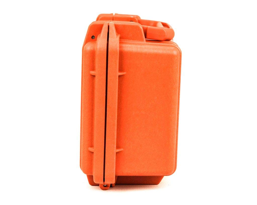 PELI 1120 Funda de cámara rígida y estanca para equipos fotográficos y delicados, IP67 estanca e impermeable al polvo, 2L de capacidad, fabricada en EE.UU., sin espuma, color naranja