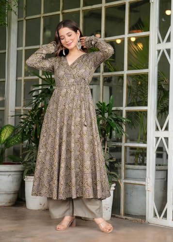 Image of Floral Foil Printed Cotton Anarkali Kurta With Palazzo Set V-Neck, Full Sleeve