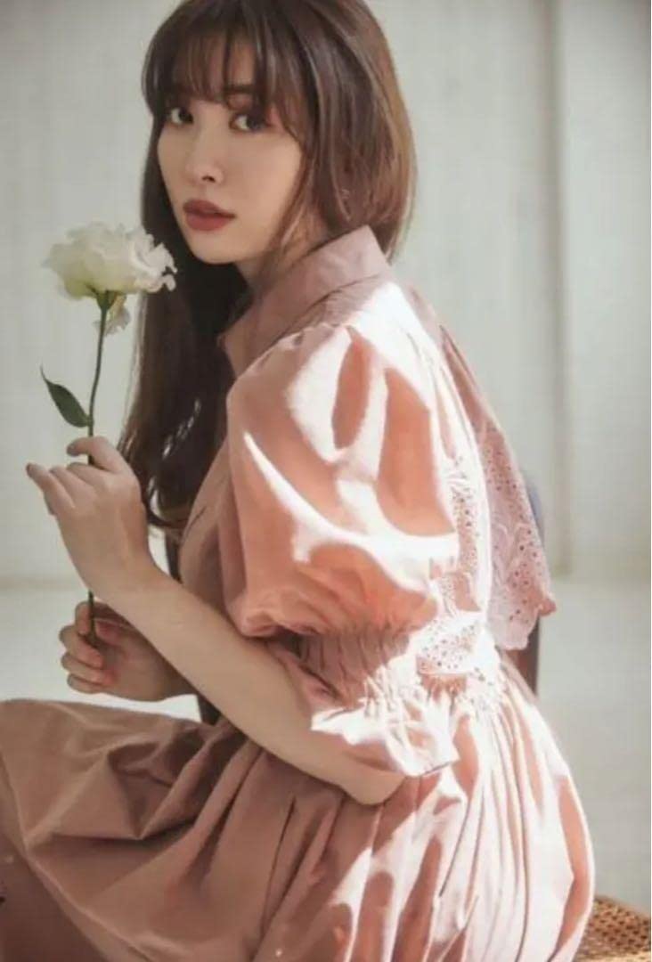 Amazon.co.jp: herlipto Back Lace Midi Shirt Dress : ファッション 