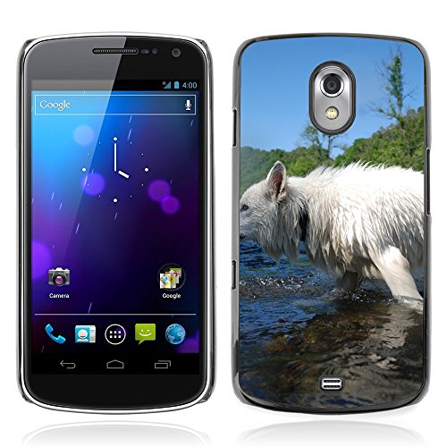 High quality polycarbonate case to protect your phone