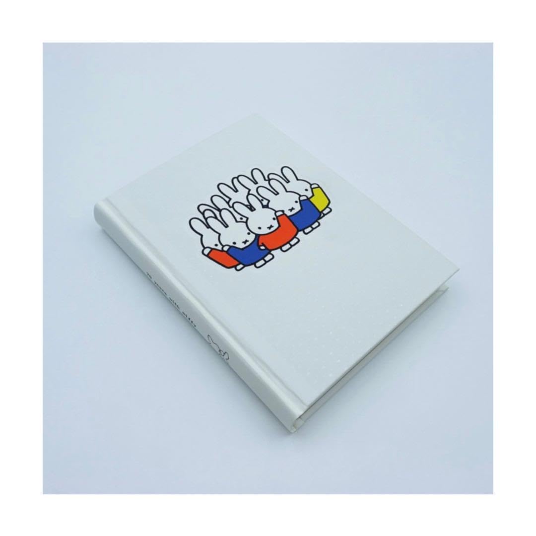 Amazon.co.jp: ミッフィー展70周年 展覧会公式図録 : ホーム＆キッチン