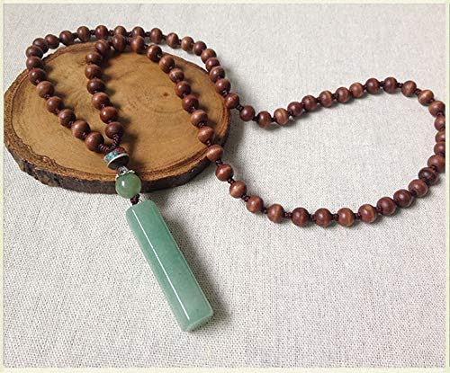 Vista 6 de Bluegoog - Colgante de piedra de jade verde natural para mujer con cordón de madera con cuentas verticales largas para disfraz o joyas