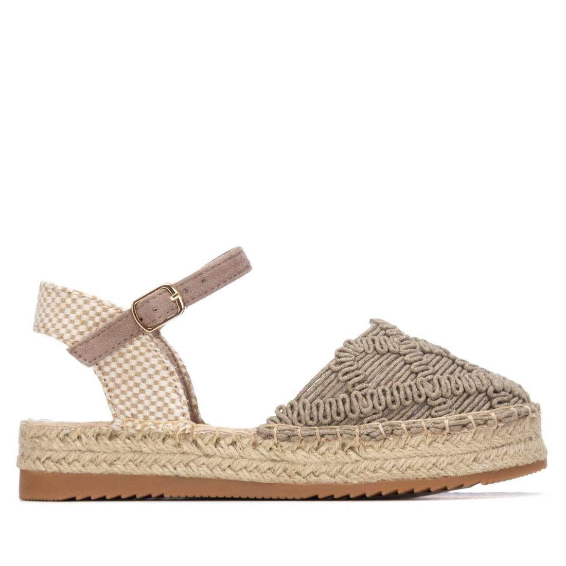 XTI - Alpargatas Niña - Calzado Cómodo y Versátil - Moda casual
