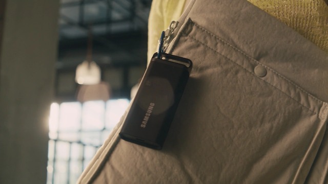 《yuu　新品未開封》サムスン 8TBSSD T5 EVO Amazon.com: SAMSUNG T5 EVO Portable SSD 8TB, USB 3.2 Gen 1