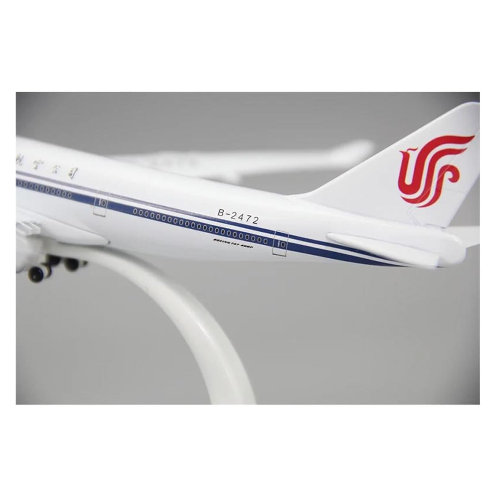 Plane Giocattolo Modello di Aereo in Lega con Ornamenti per Passeggeri Air China B747-400 da 20 cm con Ruote