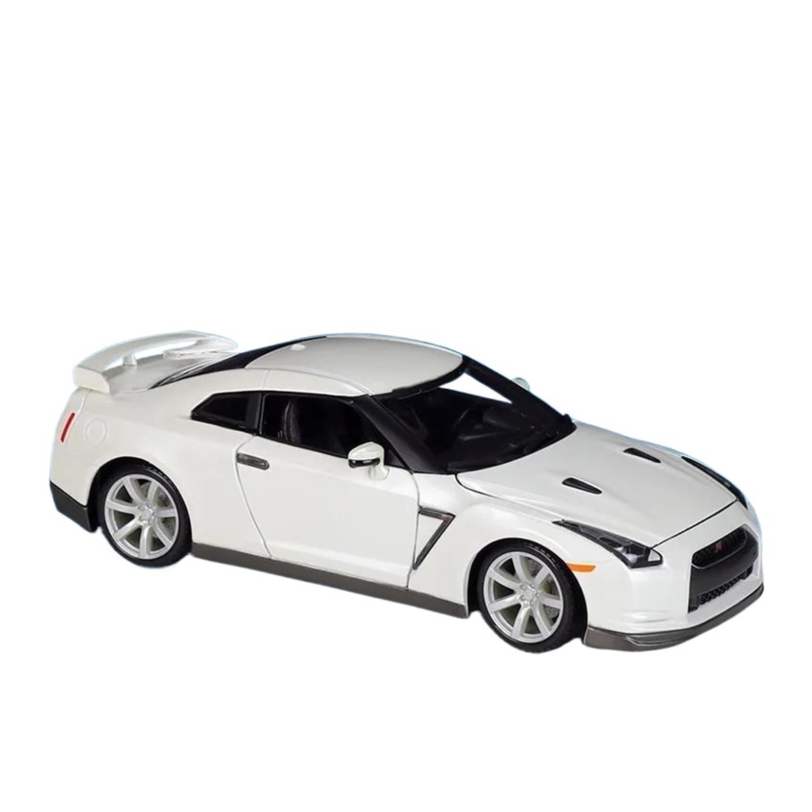 Amazon | ダイキャストカー 1:18 に適合 日産 GTR R35 2009