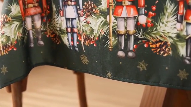 Set de 4 Servilletas de Tela Newbridge Navidad Verde miniatura 7