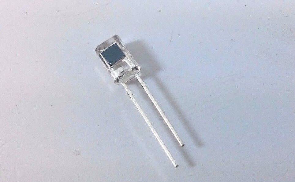 SFH 206K Photodiode 5mm 850nm Mounting THT Multi Topled 2mA 400-1100nM 5 Pieces Per Pack (B0BGDNYHL1) Amazon Price History, Amazon Price Tracker