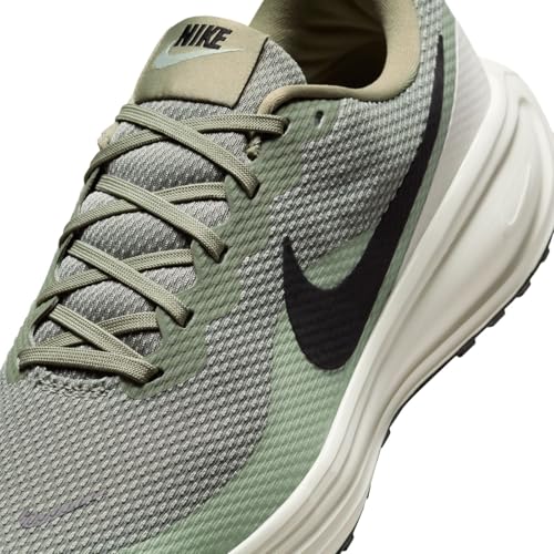 Image of Nike Men's Revolution 8 Road Running Shoes