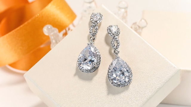 925 Argento Sterling Orecchini a Cerchio Con Zirconi Incastonati