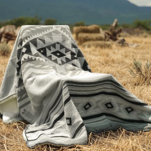 Aztec Blanket with Soft Sherpa Fleece, Southwestern Blankets, Boho Throws