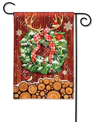 BreezeArt Cozy Cabin Wreath Garden Flag Garden Flag 31432