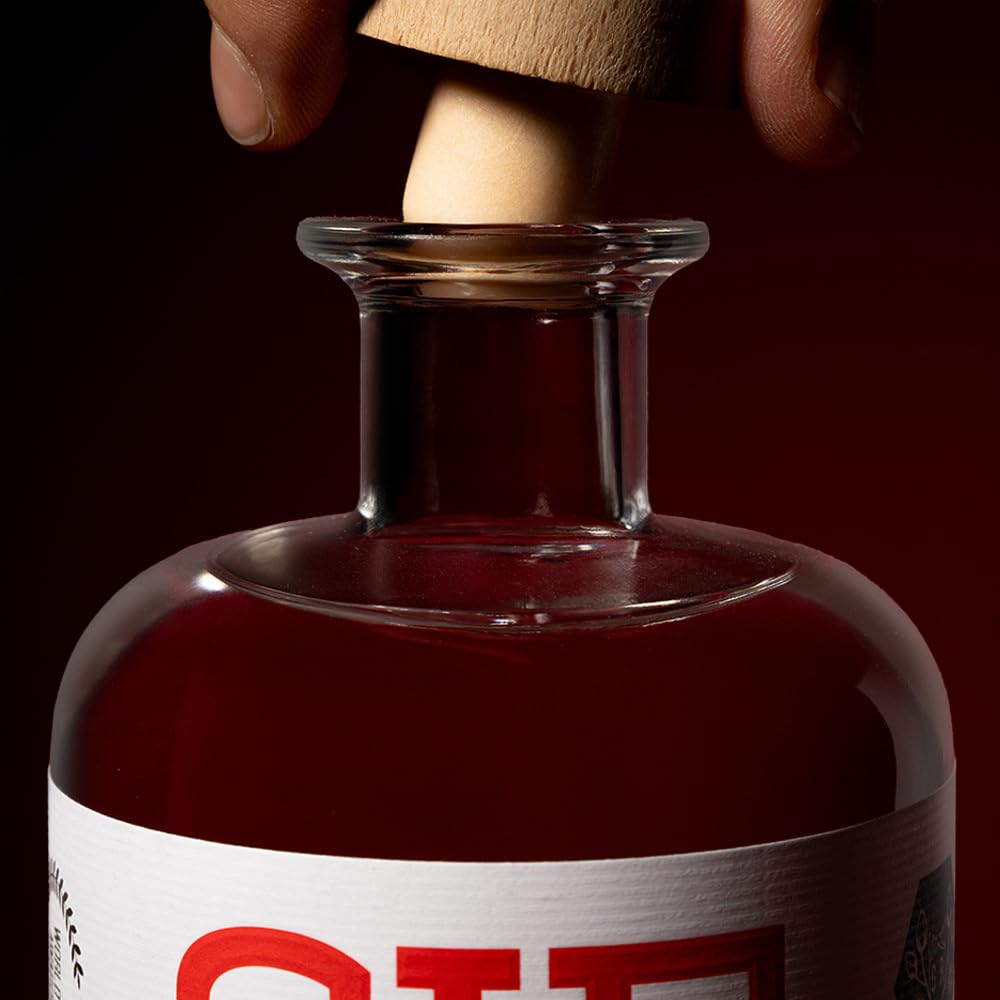Siegfried Rheinland Dry Gin | Weltweit prämierter Ultra Premium Gin | Micro-batch mit 18 Botanicals | Harmonisch mild mit Lindenblüte | 41% Vol. | 500ml