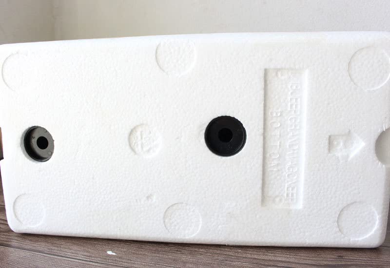 オートアート 1/18 ジープ グランド ワゴニア ホワイト オートアート 1/18 ジープ グランド ワゴニア ホワイト オートアート 1