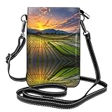 Le sac à bandoulière à rabat en cuir WZYWHJ Rice Paddy Field Sun Picture est de petite taille mais spacieux dans le rangement, ce qui le rend parfait pour contenir de l'argent, des cartes, des clés, du maquillage et des smartphones. Que vous fassiez des courses, voyagez ou que vous ayez simplement besoin d'un moyen pratique de transporter vos objets essentiels, ce sac est ce qu'il vous faut.