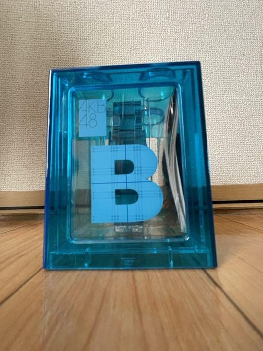 希少アイテム　Ice watch　メンバーとお揃いのＡＫＢ４８　特別仕様 AKB48 ice watch - メルカリ
