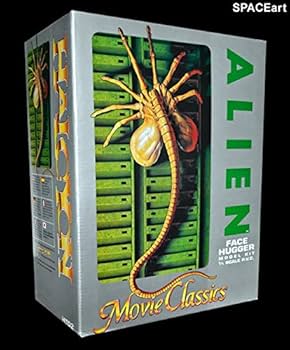 Alien Facehugger 1:1 Scale Vinyl Model Kit : Amazon.co.uk