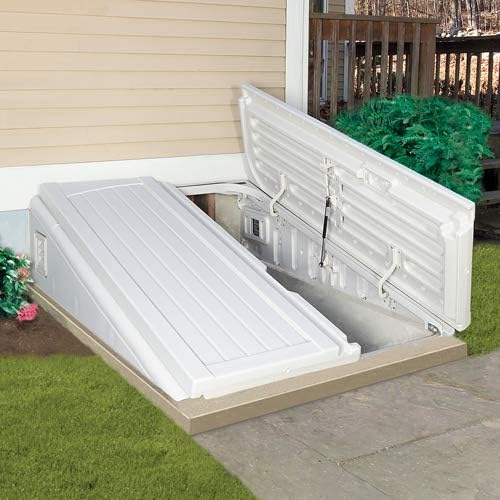 Size C Ultra Series Basement Door