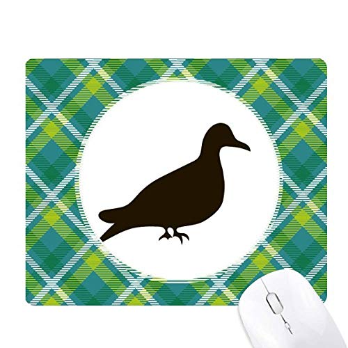 Tapis de souris pigeon noir pour sublimer votre setup de télétravail ou votre bureau de geek