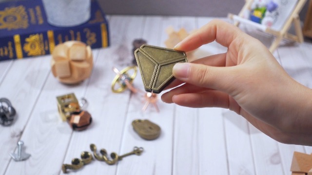 RAJAS 金メッキ 3連バングル & クリスタルボールセット Amazon.com: Syhood 14 Pcs Metal Brain Teaser Puzzles Ring