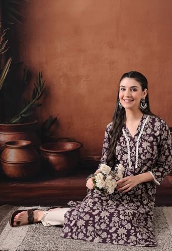 Image of Ichaa Women's Pure Cotton A-Line Ethnic V-Neck Kurta with 3 /4th Sleeve for Daily and Office Wear, in Plus Sizes