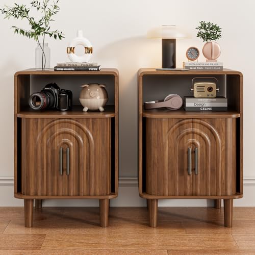 Xyulmeo Mid Century Modern Nightstand Set of 2, Small Bedside Table with Door, Fluted Side Table, Vintage Night Stand with Storage, Rustic Wooden End Table, for Bedroom, Walnut, Dark Brown