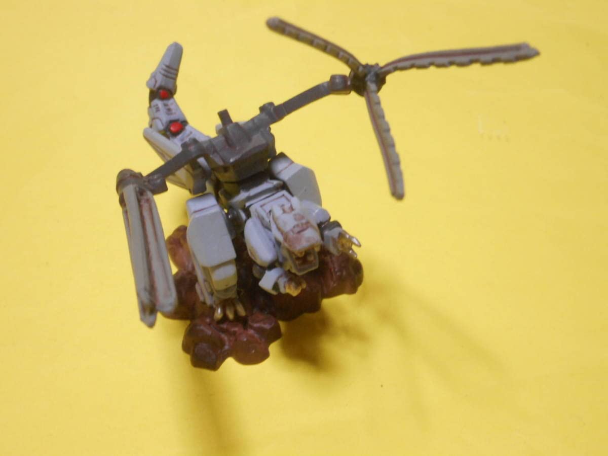 Amazon.co.jp: ZOIDS ゾイド バーサークフューラー 「SR ZOIDS ゾイド 