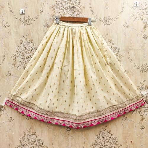 Image of Kids Traditional Lehenga Choli Set with Embroidered Pink Choli & Dupatta