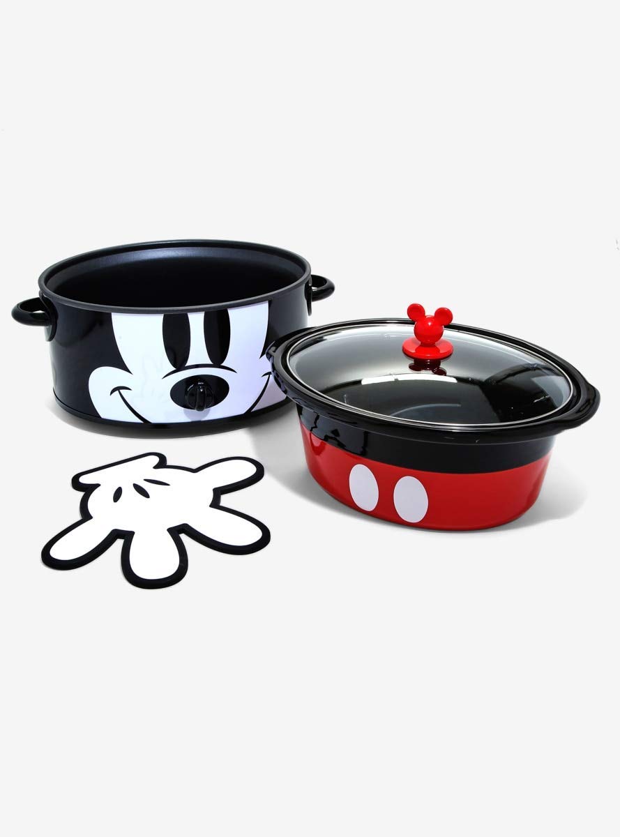 Amazon.com: Disney Mickey Mouse 6-Quart Slow Cooker with Trivet by