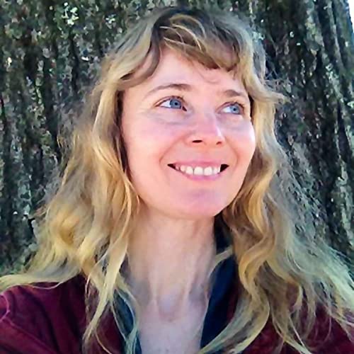 Interview with Claire Dacey, Singer-Songwriter - 12.17.17
