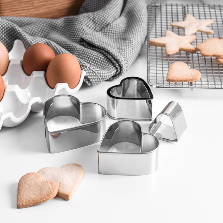Image of W.A Bakers Heart Shape Stainless Steel Cookies Cutter 2 Inchi Height Set of 12 Pcs (Heart Shape)